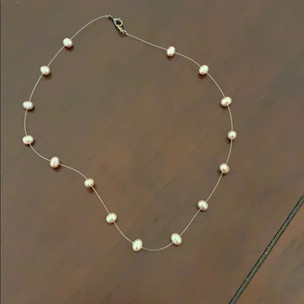 Dainty pearl necklace